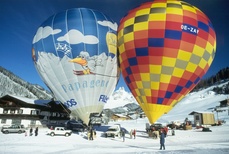 Ballonfahren in den Alpen