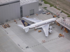 Der neue Airbus A380 in Finkenwerder ... wir haben ihn natürlich als Erste erspäht